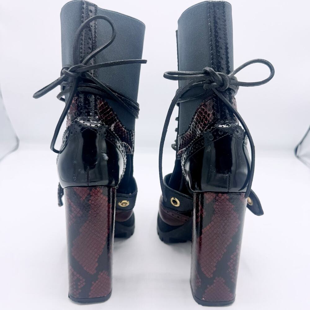 Burberry Military Westmarsh Cutout Ankle Boots in Burgundy (Size 36.5) - Picture 5 of 16